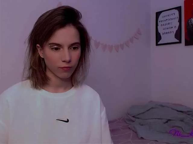 -naomisweet- on BongaCams 