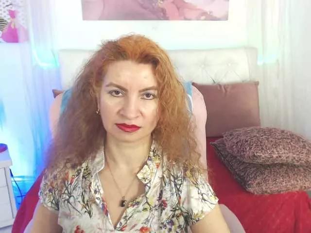 AliceMiller13 on BongaCams 