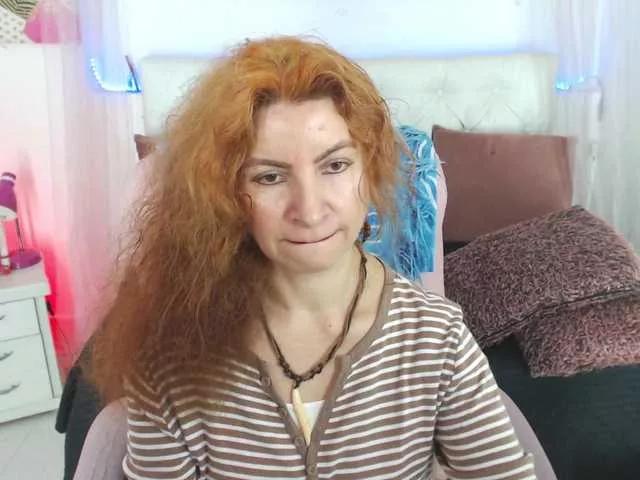 AliceMiller13 on BongaCams 