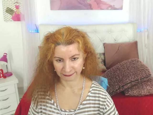 AliceMiller13 on BongaCams 