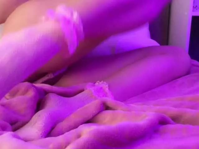 alicesoapyy on BongaCams 