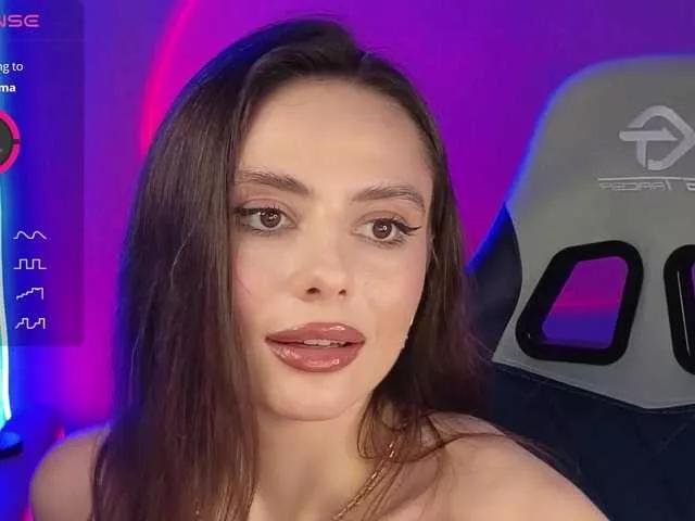 Allla on BongaCams 