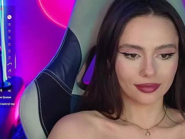 Allla on BongaCams 