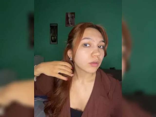 AmyMills on BongaCams