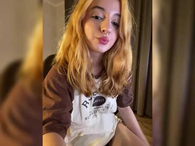 AnoraMelody on BongaCams 