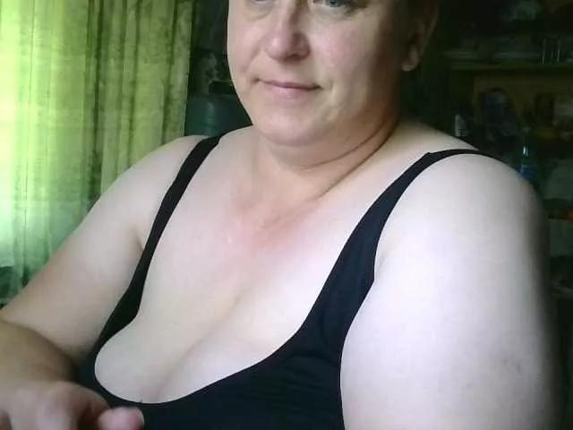 AnutkaForeva on BongaCams 
