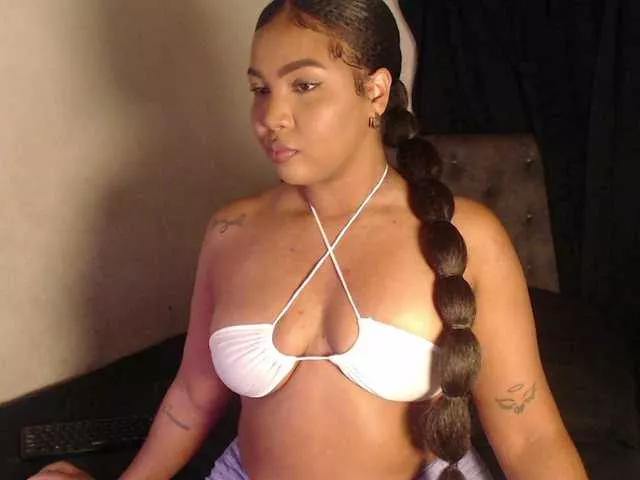 BarbaraLewis on BongaCams 