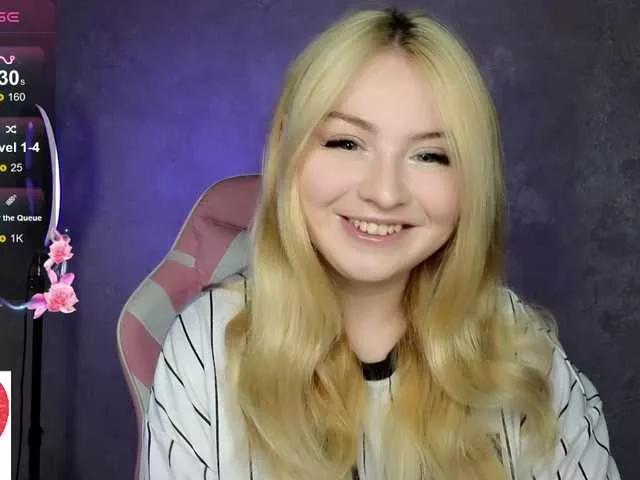 BlondeBond