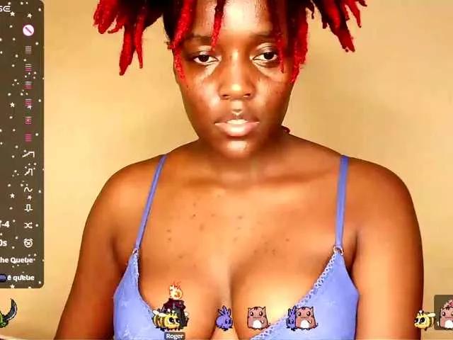 Bunnybee25 on BongaCams 