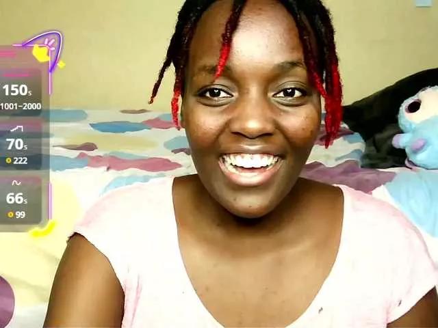 Bunnybee25 on BongaCams 