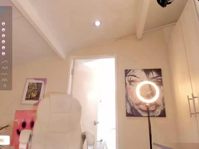 catalinasaiz on BongaCams 