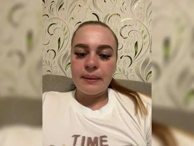 Chattie-Issy — Freechat on BongaCams