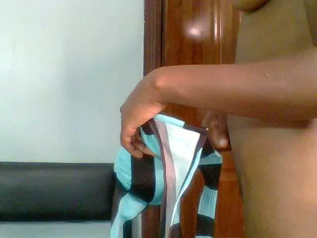 chocolate-brownie on BongaCams