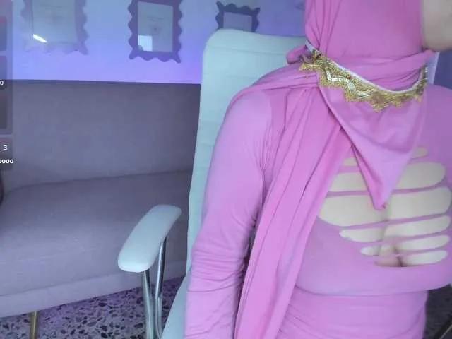crystal-peed on BongaCams