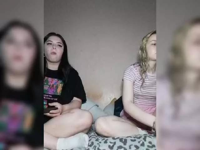 cutesmiles on BongaCams 