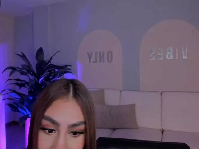 DannaCruz on BongaCams 