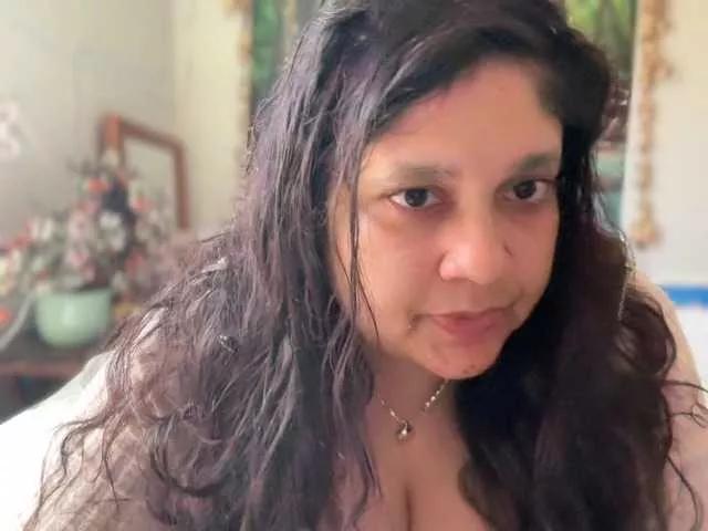 DUMBHOEMELANIE on BongaCams 