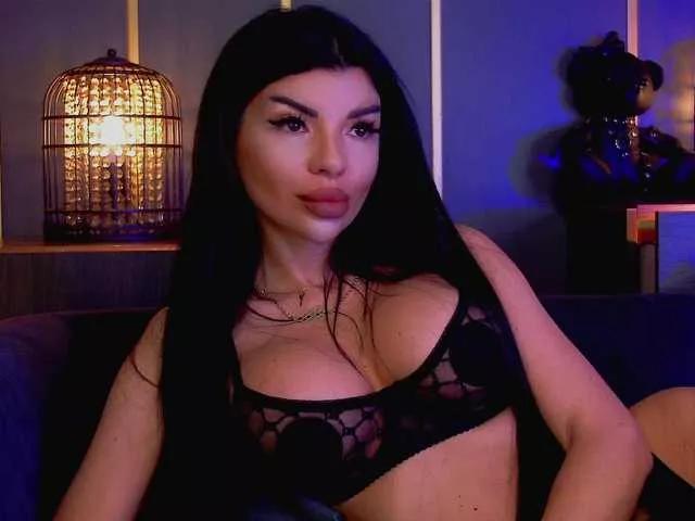 EleniaDevons