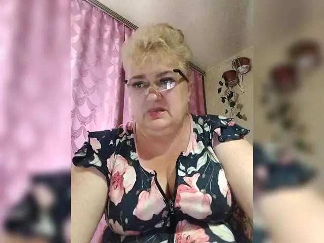 EugeniaLady — It turns me on when you call me beautiful) I'm a very small lady inside in a big body