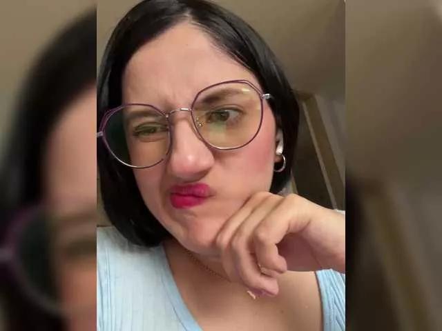 EvanShell1 on BongaCams 