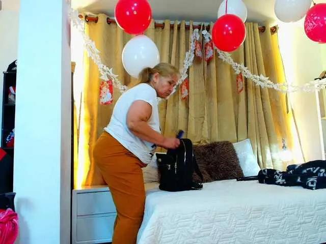 girl-amada — Freechat on BongaCams
