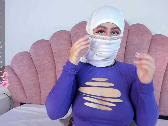 halabi-saha on BongaCams 