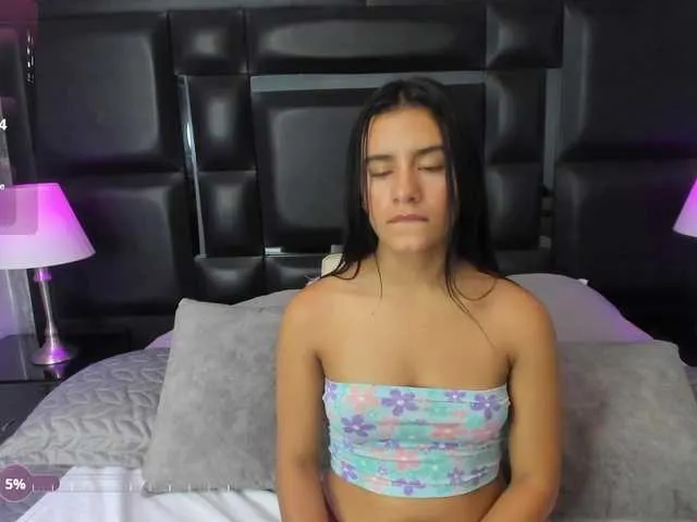 HelenMartin on BongaCams