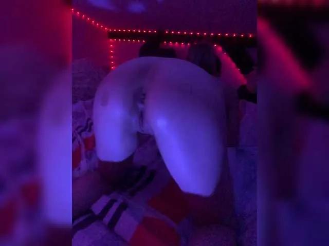 HoneyKJ — Freechat on BongaCams