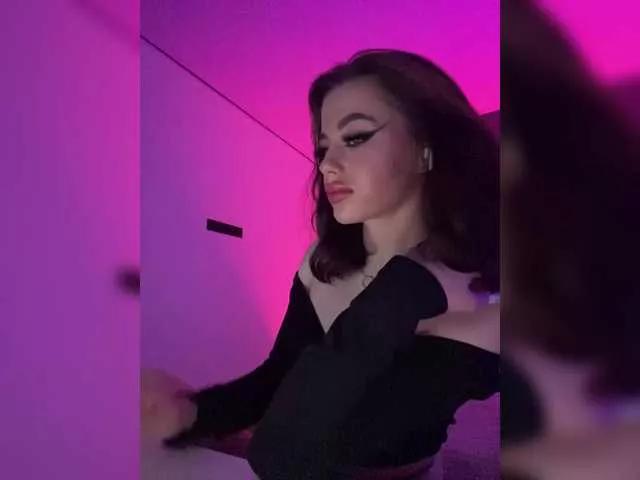 HotGirlEva