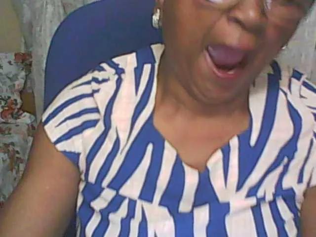 hotmomsexy on BongaCams