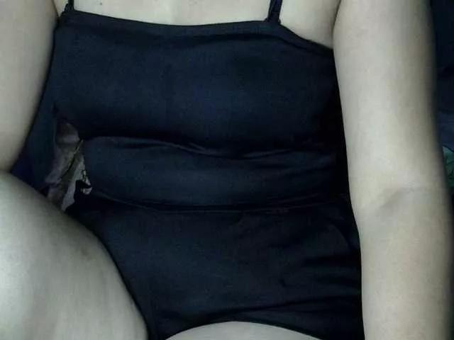 HOTTIEMEE