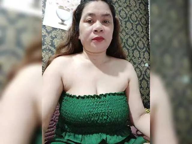 Jenny201 on BongaCams 