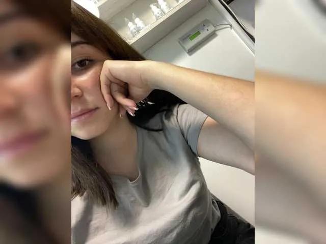 Julia-161 — Freechat on BongaCams