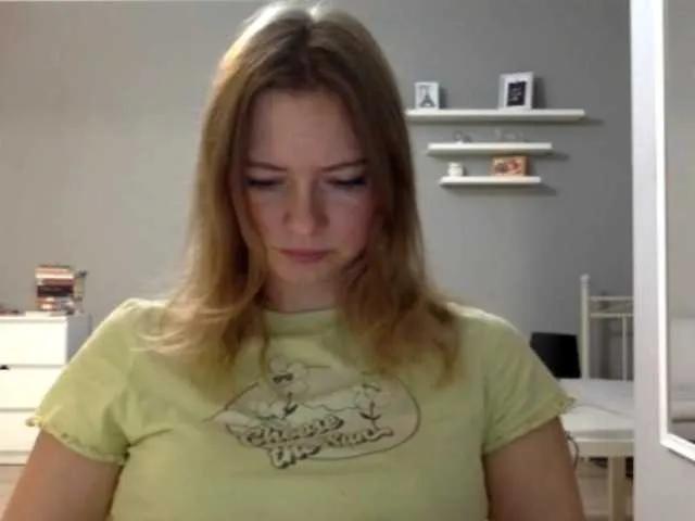 kissMillie — I can describe myself as a friendly, touchable woman with a sense of humor; sensual, elegant, and refined.
...