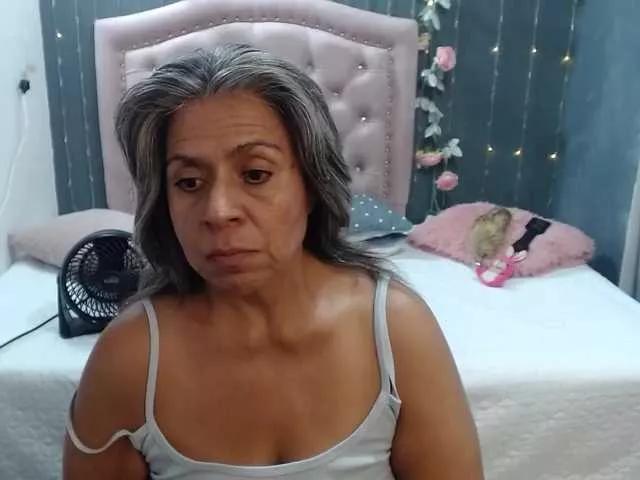 lalisha-96 on BongaCams 