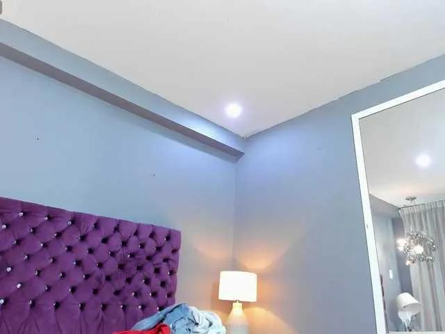 LaylaChisholm on BongaCams 