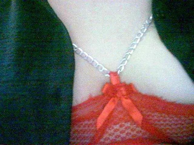Lilbrandy1 on BongaCams 