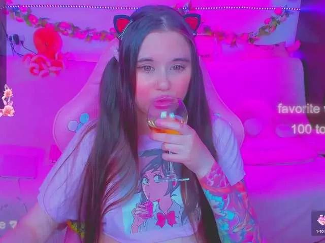 LittleKitsune on BongaCams 
