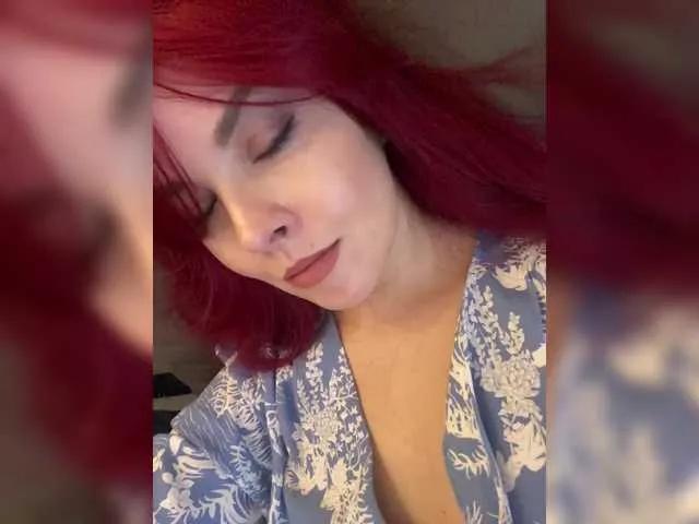 lova-mars — I like to feel special, vibrations inside me, excite and seduce, smart and gallant men with a sense of humor and tact.