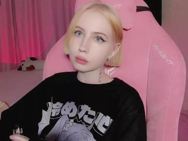 luvsoak on BongaCams 