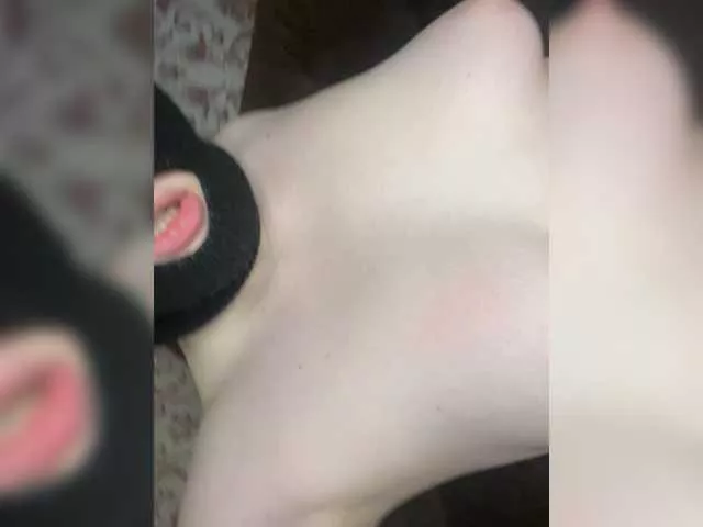 minnie-mouse- on BongaCams