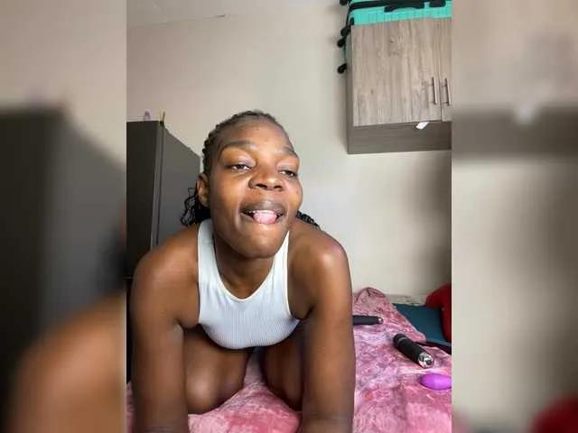 Miss-Coco — Freechat on BongaCams