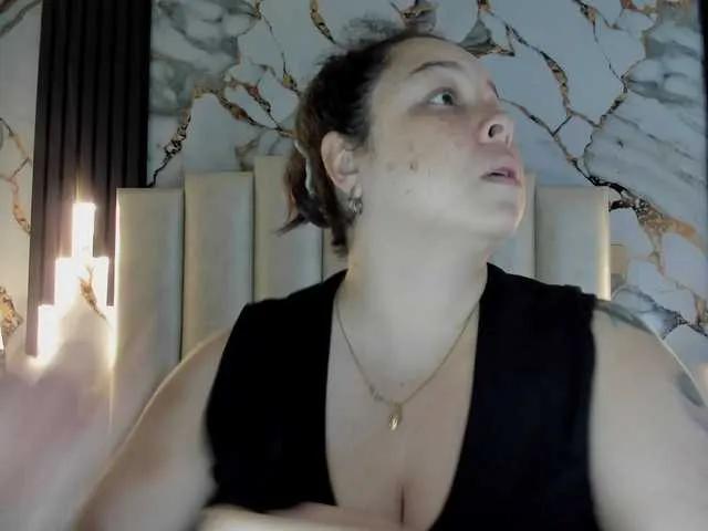 mollieblue69 — talk to me hot and naughty