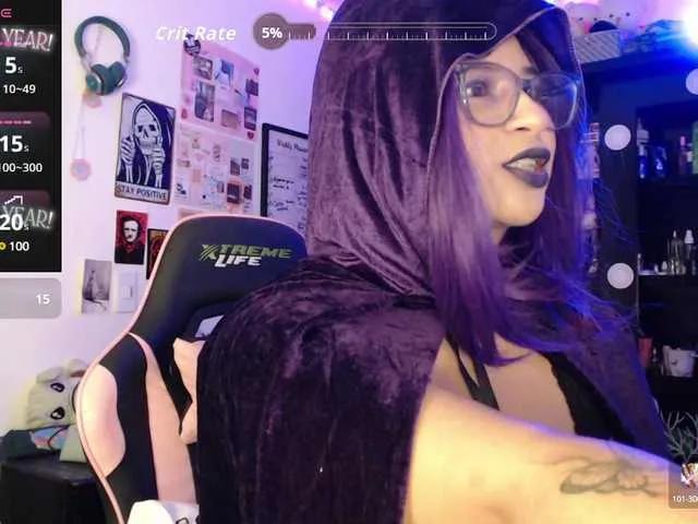 Mollyshake11 on BongaCams