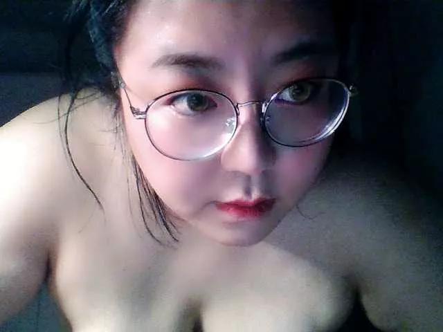 nanasmile on BongaCams 