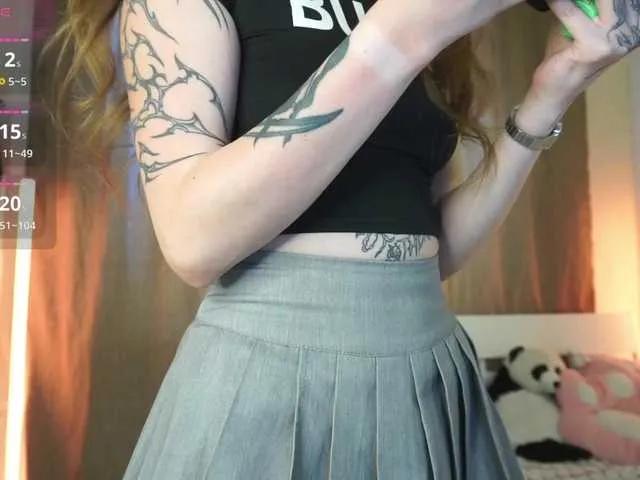 PLUXURY- — Freechat on BongaCams
