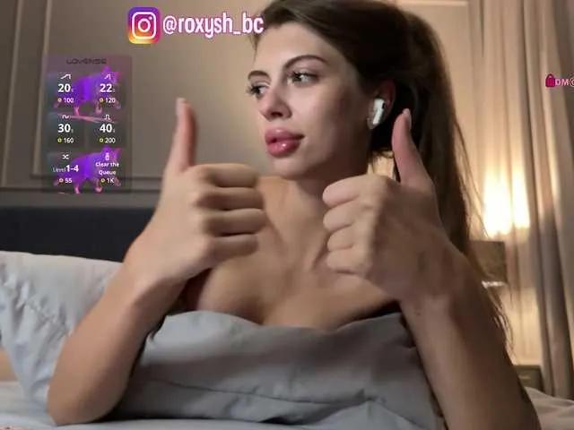 RoxyDoll — Crazy ideas, big dicks, dirty talk