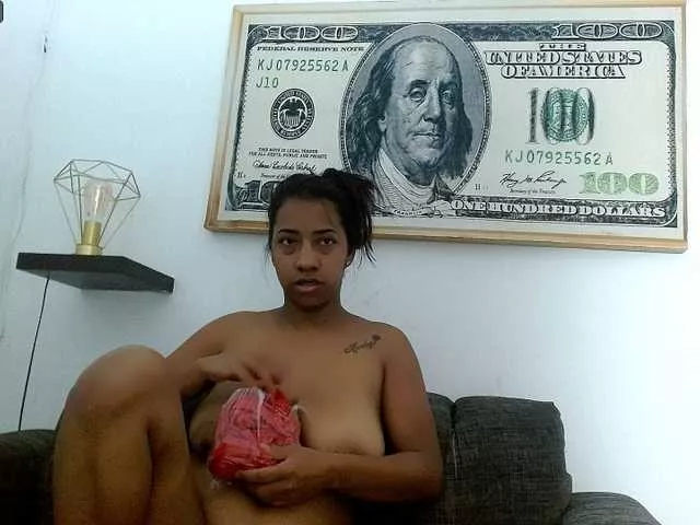 Samantha-kaneg on BongaCams