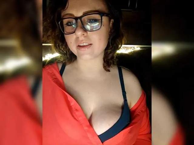SatinUrban on BongaCams