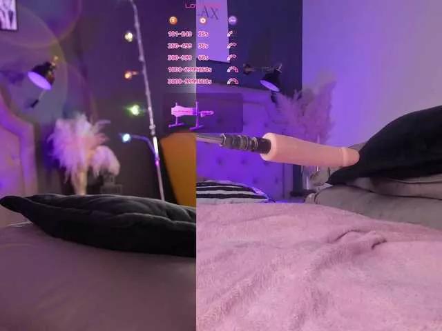 SexyBlondeDoll